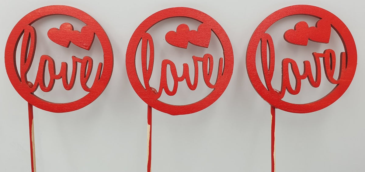 pik drewniany  z napisem " Love " serca   3szt.