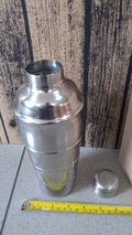 shaker nierdzewny 0,75l KARBOWANY GALEO