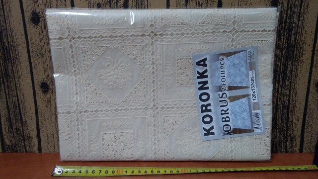 obrus 120x137cm KORONKA
