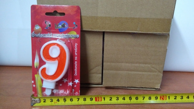 świeczka 24szt. cyfra CZERWONA   ,,9''