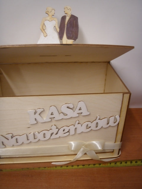 skrzynia na kasę KASA NOWOŻEŃCÓW | 2428