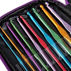 zestaw szydełek 50 szt. w etui