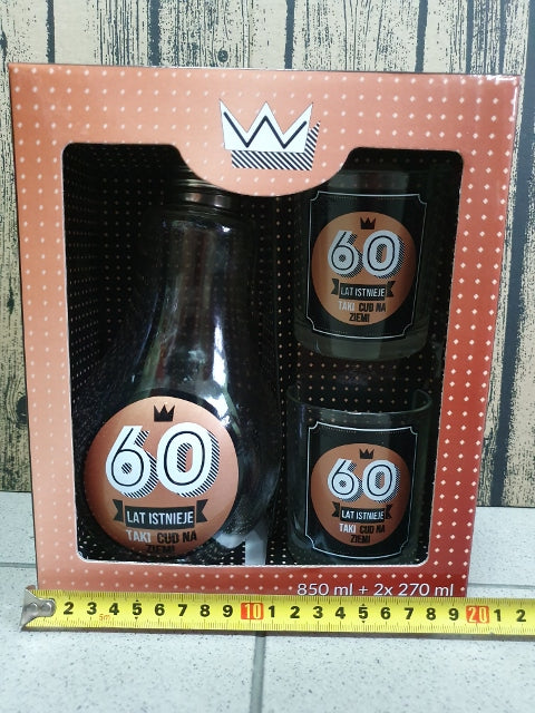 karafka żarówka + 2 szklanki ''60'' LAT ISTNIEJE...