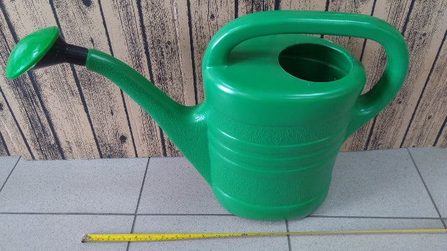 konewka plastikowa 12l