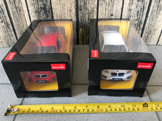 auto metalowe 1:24 BMW X6