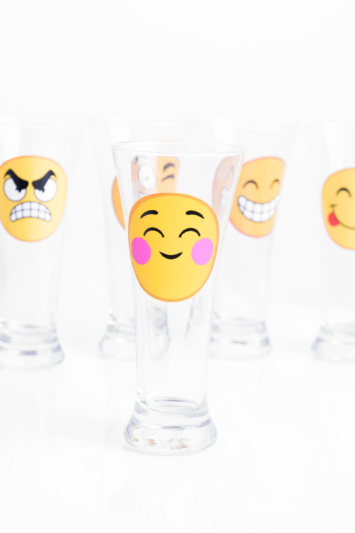 szklanka do piwa 300ml EMOTKI | 44286