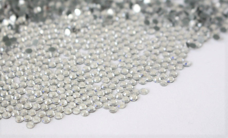cyrkonie kryształki szlifowane rozmiar 2,7mm srebrny  | CRSS10