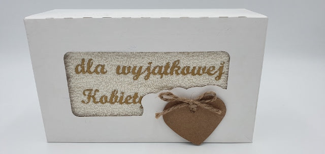 ręcznik pudełku 50x100 DLA WYJĄTKOWEJ KOBIETY