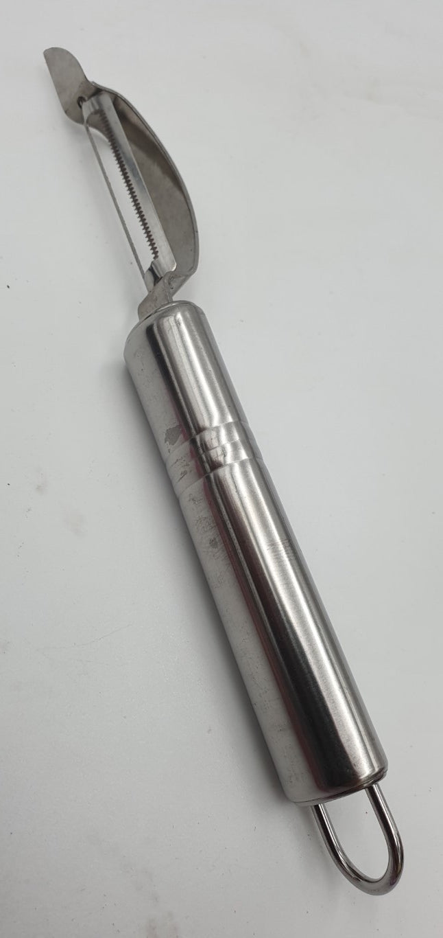 obierczka  do jarzyn metalowa  19cm.   | 83128