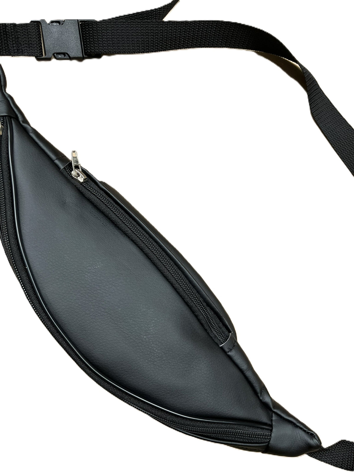 saszetka nerka 40cm  4.3 czarna skórzana
