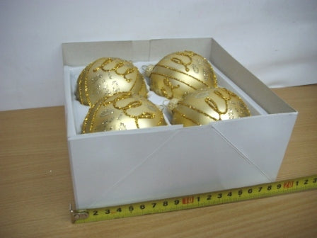 bombki 4szt  - dekorowane 8cm D04080