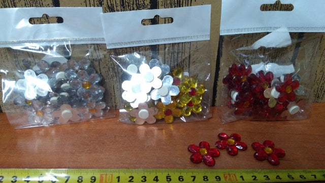 kwiatek na przylepiec 20szt. CYRKONIE | GMG61143