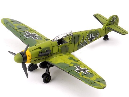 plastikowy samolot BF-109 do składania 1:48 | ZA2589