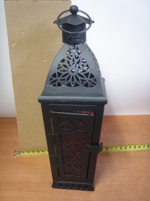 latarnia metalowa  z kolorowymi szybkami  biała / czarna 32 cm   LAT-16035