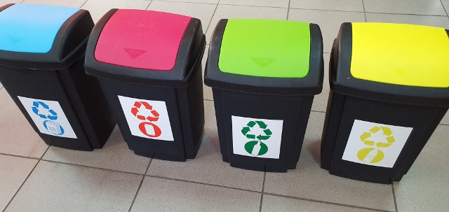 kosz uchylny do segregacji śmieci pojemnik 15l zielony