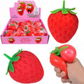 gniotek squishy 6cm TRUSKAWKA