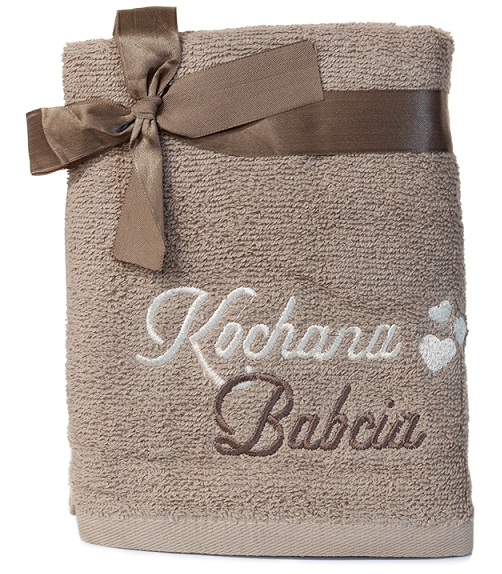 ręcznik bawełniany " KOCHANA BABCIA ". 50 x 90 cm. kolor jasno-brązowy