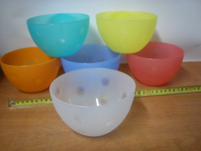 miska plastikowa mała 14cm 00522