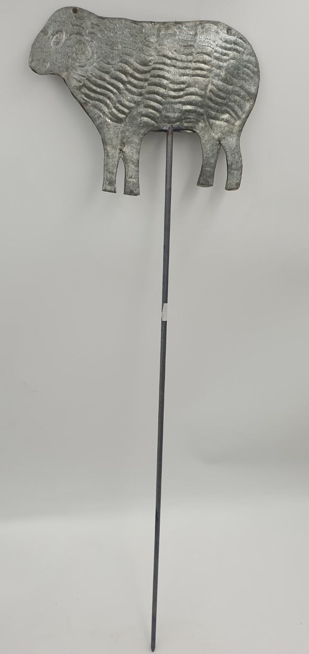 ozdoba metal na piku baranek 60cm