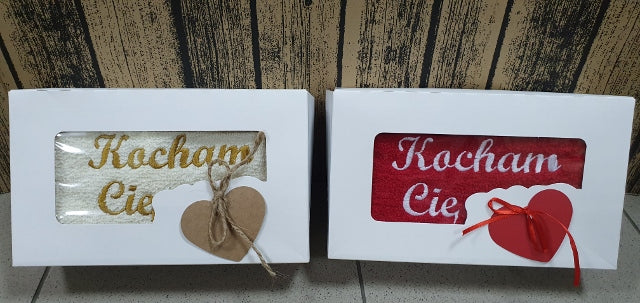 ręcznik w pudełku 50X100 KOCHAM CIĘ