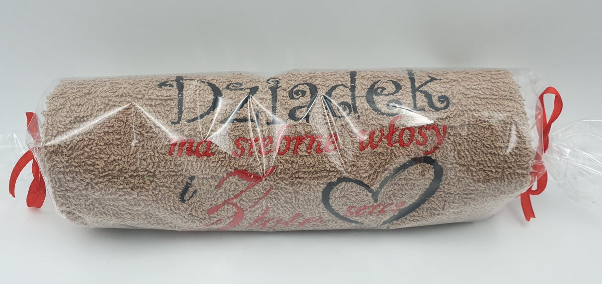 ręcznik cukierek 50 x 100 cm Dziadek ma srebrne włosy i złote serce