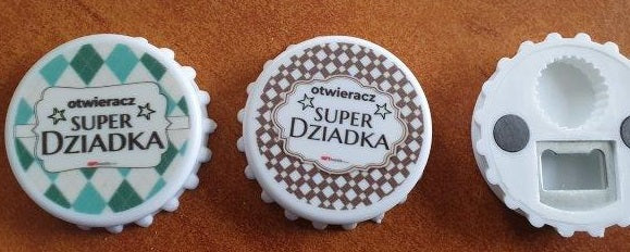 otwieracz magnes w kształcie kapsla SUPER DZIADEK 7 cm