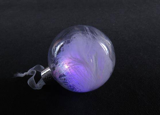 bombka led PIÓRKA 8cm