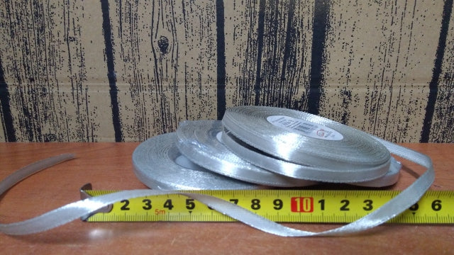 wstążka satynowa 6mmx32m SREBRNA  4szt.