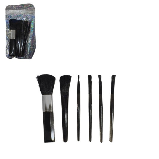 pędzelki do makijażu i akcesoria w etui 6 elementów  10 cm.13707