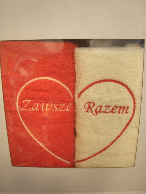 ręcznik haftowany 50X100  2szt w pudełku WALENTYNKA 7846
