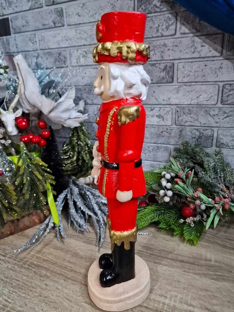 figurka gipsowa dziadek do orzechów 38 cm   9067