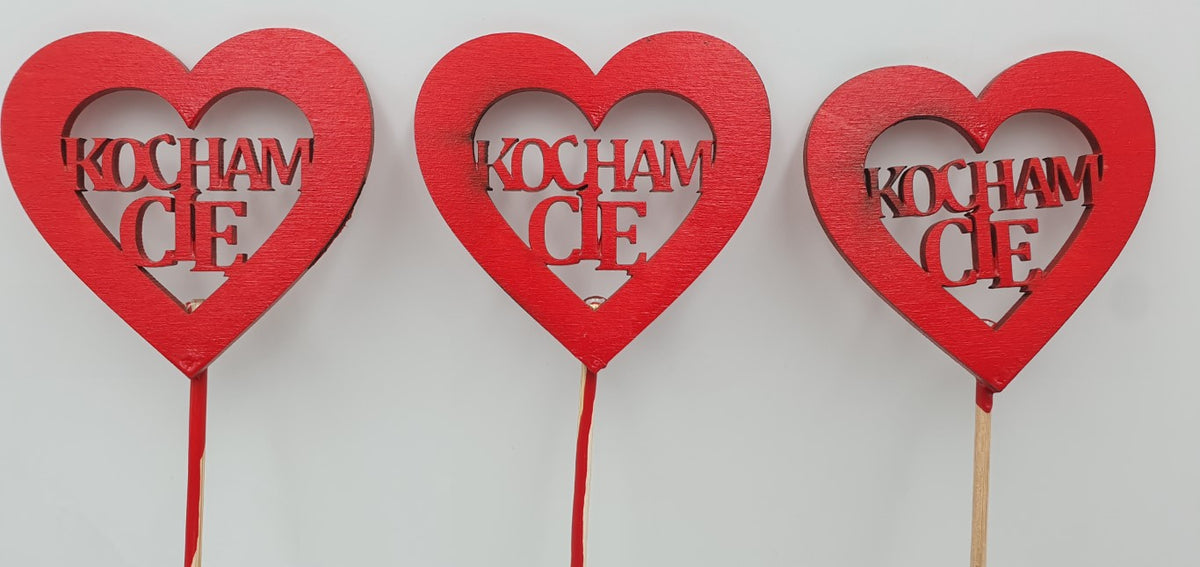 serce na piku drewnianym z napisem " Kocham Cię"  3szt.